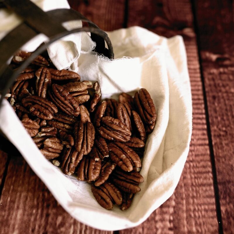 pecans-6119989_1280